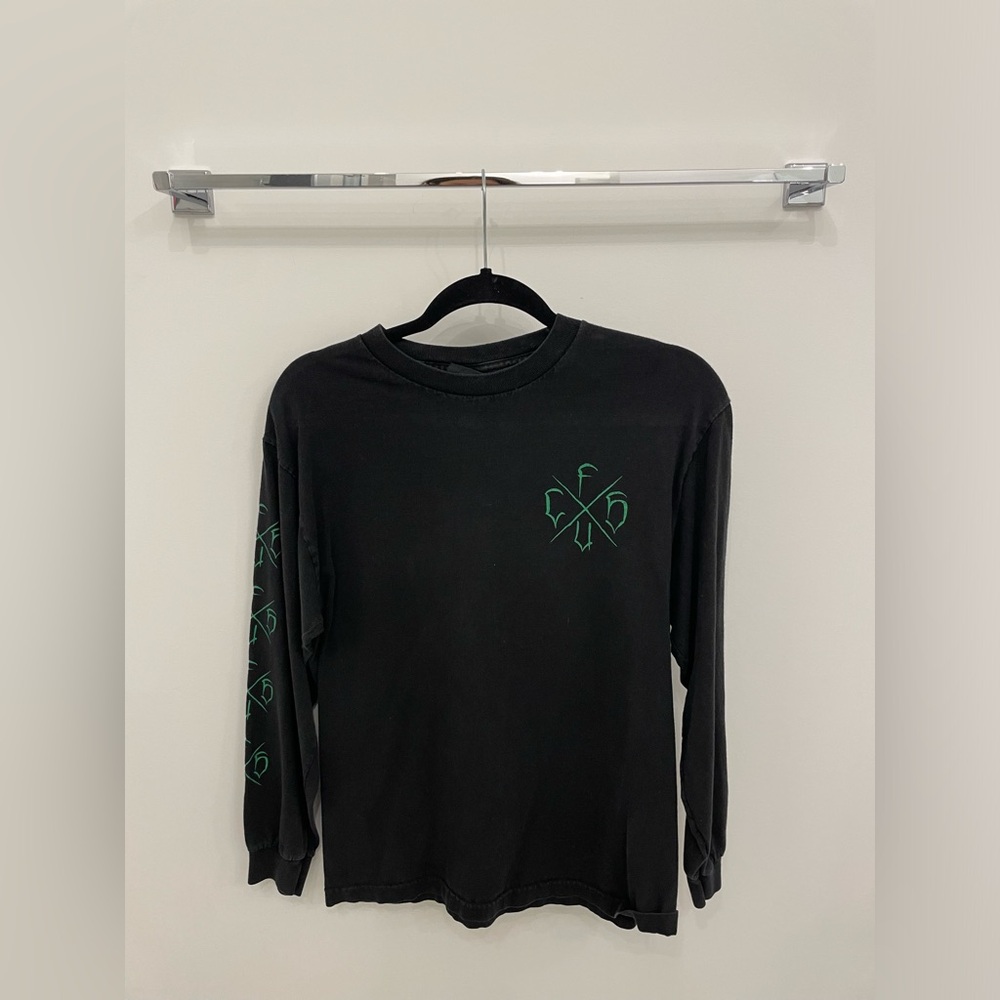 Creature long t🛹